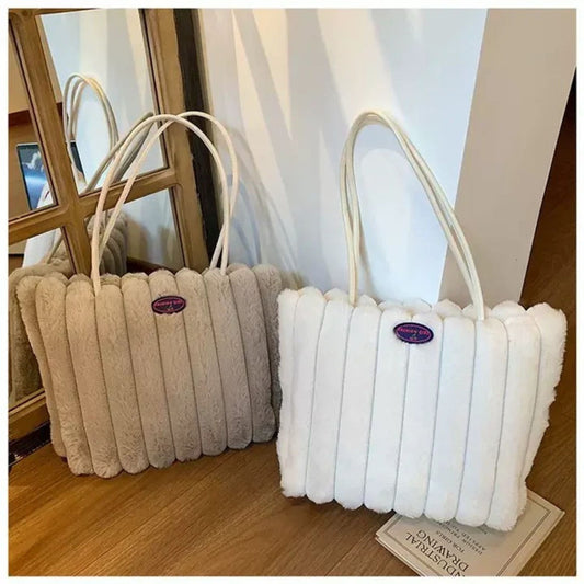 Chain Strap Evening Shoulder Bag