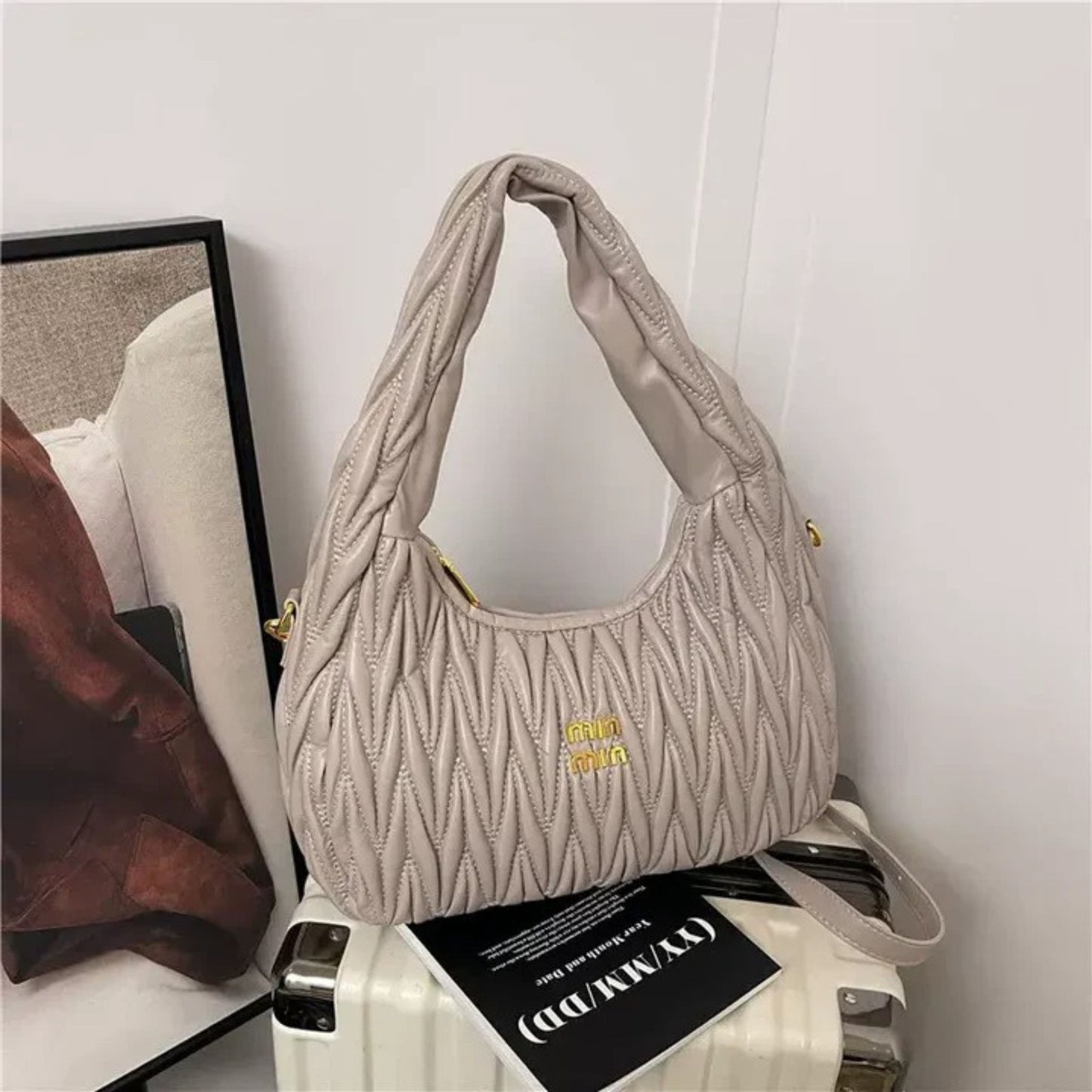 Mini Chic Handheld Bag
